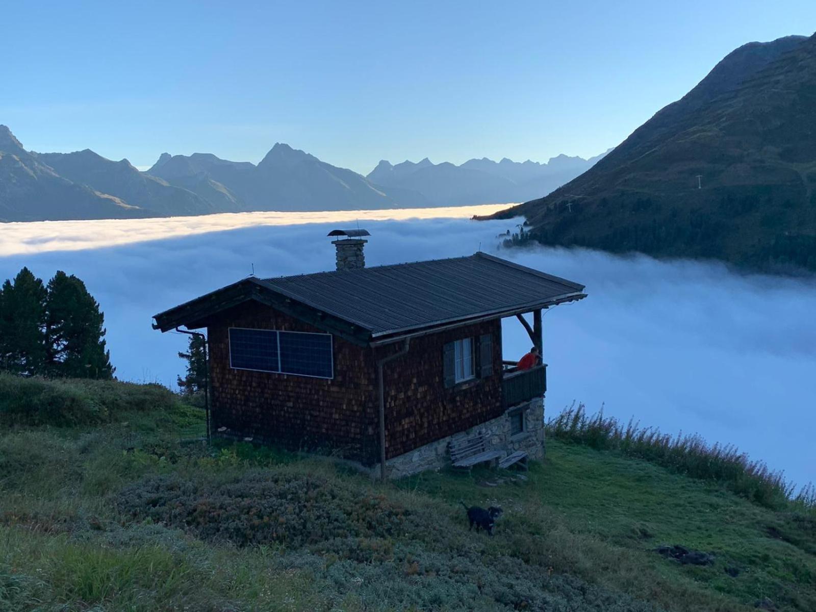 Haus Richard Falch - Inklusive Kostenloser Premium-Sommerkarte Sankt Anton am Arlberg Dış mekan fotoğraf