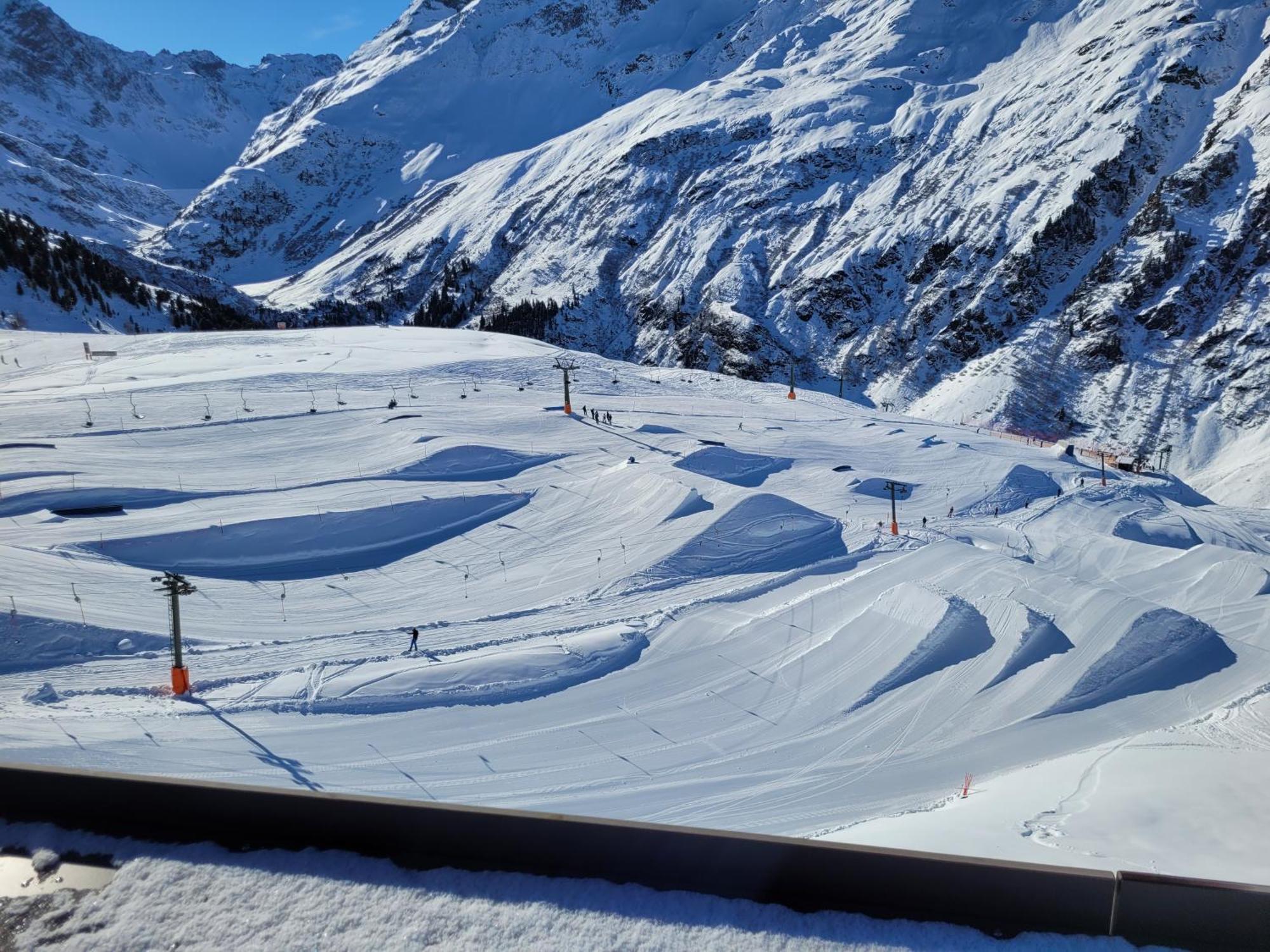 Haus Richard Falch - Inklusive Kostenloser Premium-Sommerkarte Sankt Anton am Arlberg Dış mekan fotoğraf