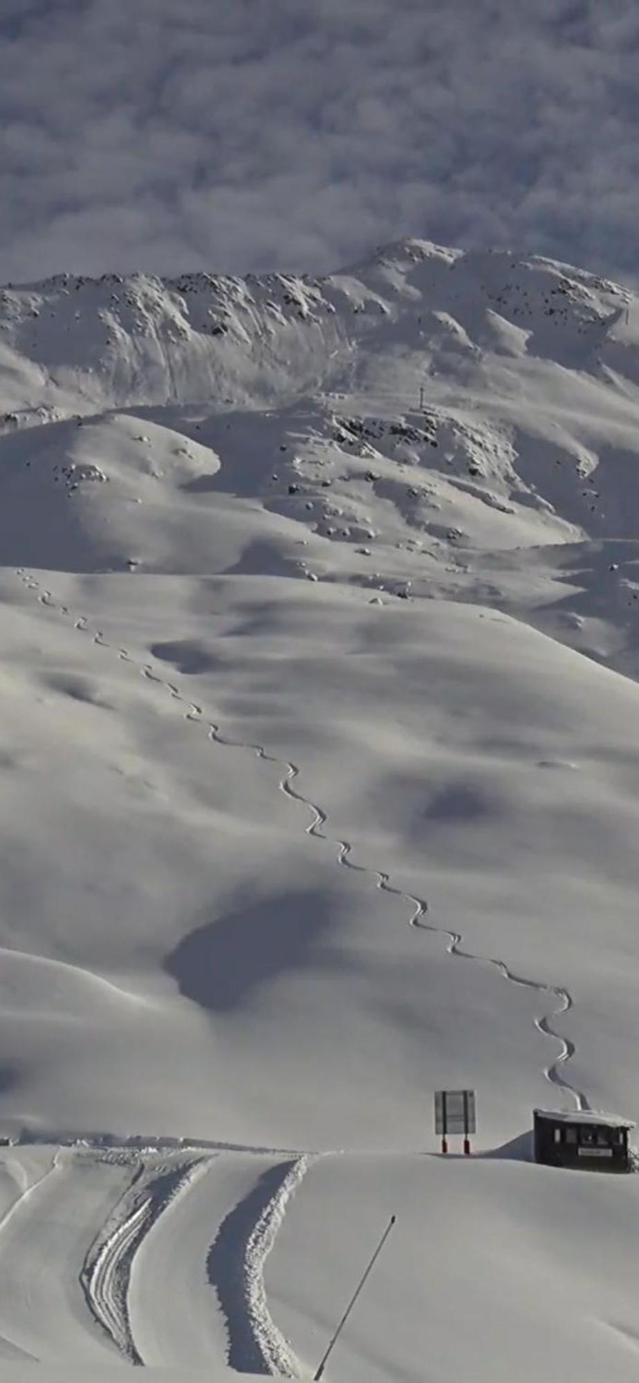 Haus Richard Falch - Inklusive Kostenloser Premium-Sommerkarte Sankt Anton am Arlberg Dış mekan fotoğraf