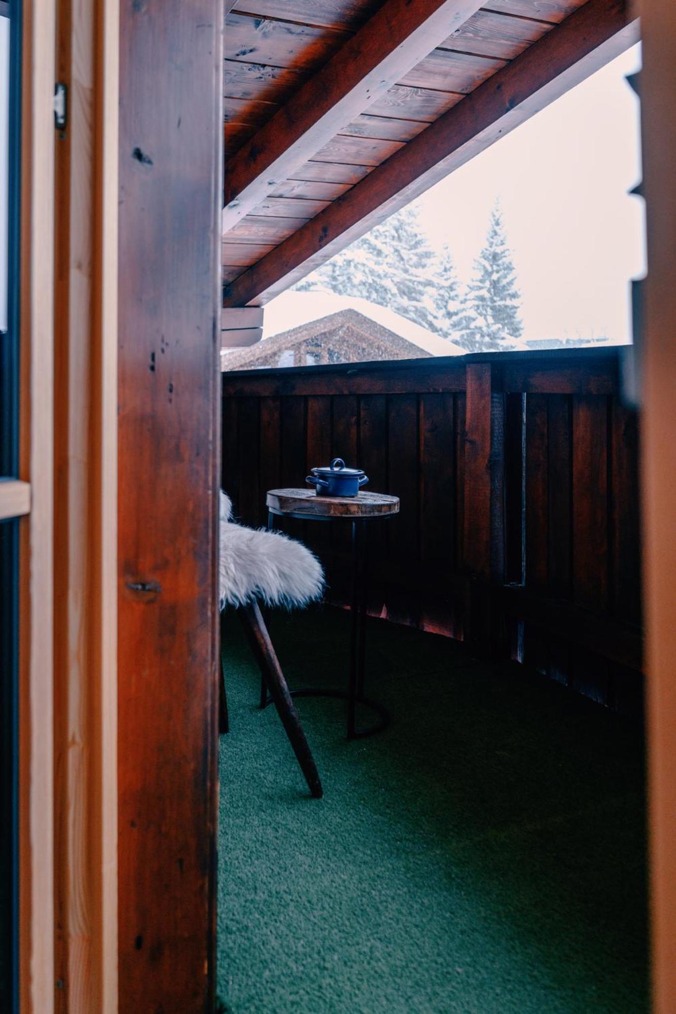 Haus Richard Falch - Inklusive Kostenloser Premium-Sommerkarte Sankt Anton am Arlberg Dış mekan fotoğraf