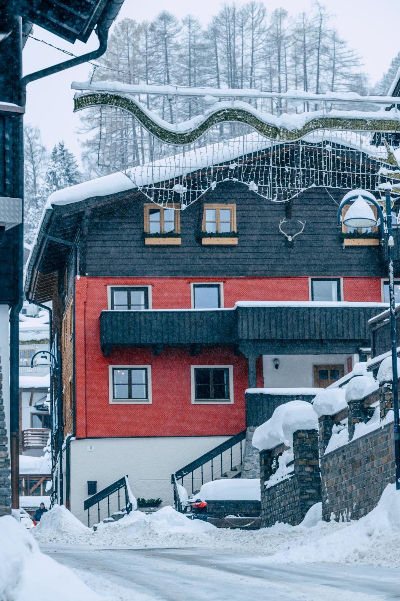 Haus Richard Falch - Inklusive Kostenloser Premium-Sommerkarte Sankt Anton am Arlberg Dış mekan fotoğraf