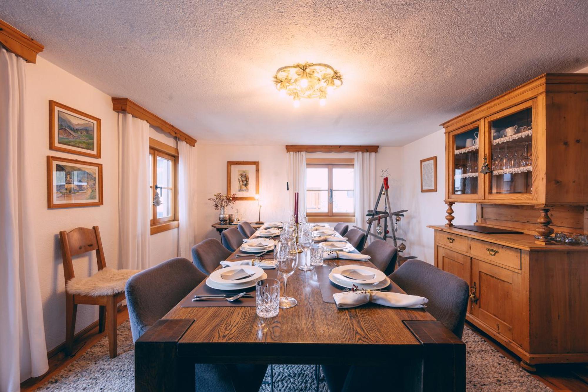 Haus Richard Falch - Inklusive Kostenloser Premium-Sommerkarte Sankt Anton am Arlberg Dış mekan fotoğraf
